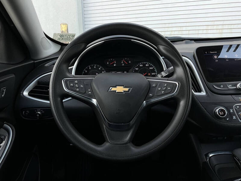 2024 Chevrolet Malibu LT