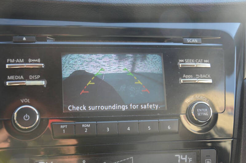 2016 Nissan Rogue SV