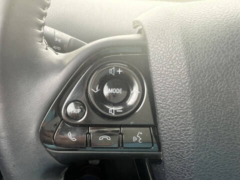 2021 Toyota Prius XLE