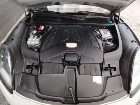 2022 Porsche Cayenne GTS Coupe