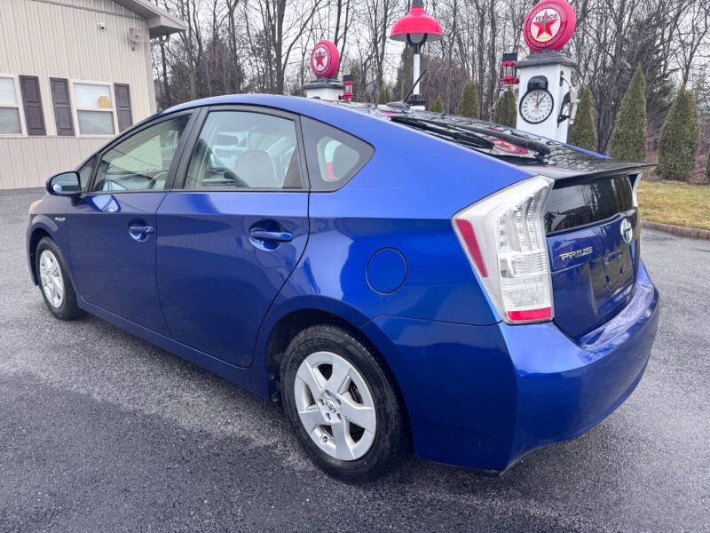 2011 Toyota Prius Two