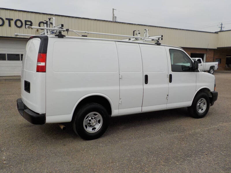 2021 Chevrolet Express 2500