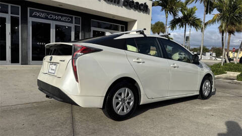 2016 Toyota Prius Two