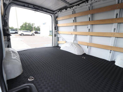 2024 Chevrolet Express 2500