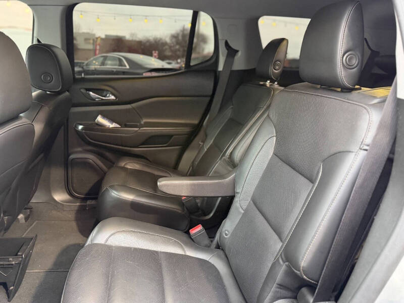 2017 GMC Acadia SLT-1