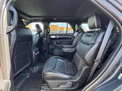 2022 Ford Explorer ST