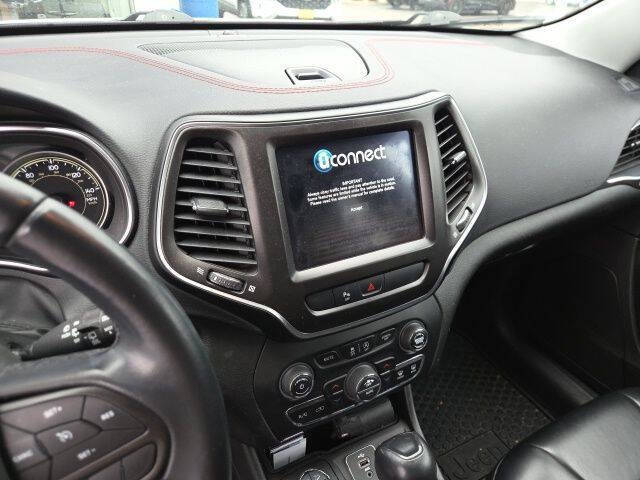 2019 Jeep Cherokee Trailhawk