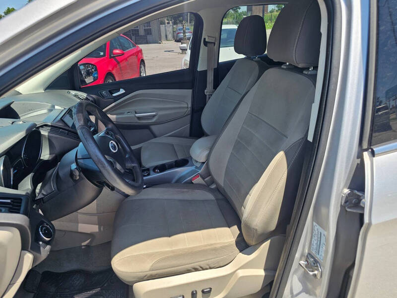 2015 Ford Escape SE