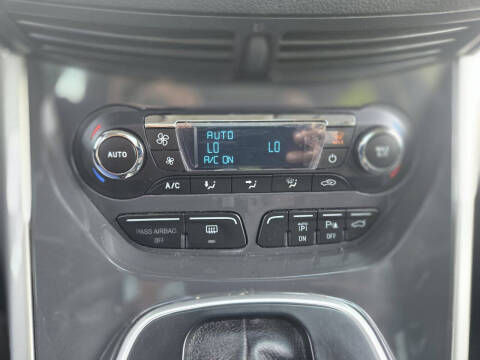 2013 Ford C-MAX Hybrid SEL