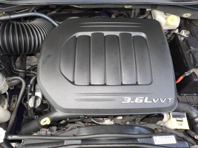 2014 Chrysler Town and Country Touring