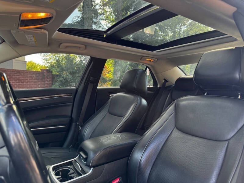 2019 Chrysler 300 Limited