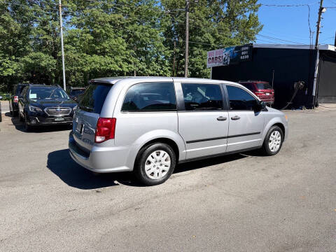 2014 Dodge Grand Caravan American Value Package