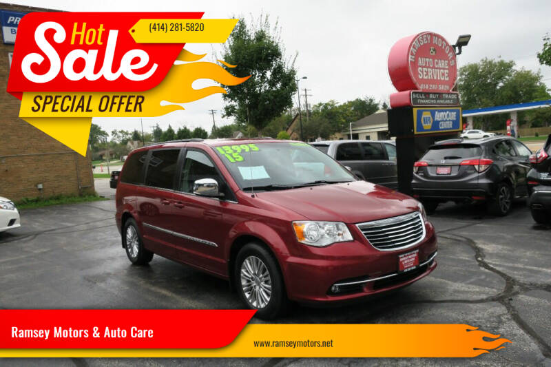 2015 Chrysler Town and Country for sale in Milwaukee, WI