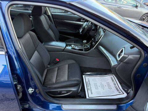 2017 Nissan Maxima