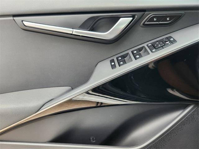 2023 Kia Niro EV Wave