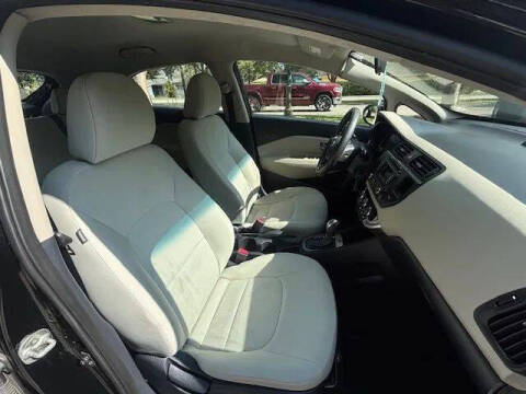 2013 Kia Rio 5-Door LX