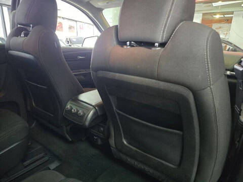 2016 GMC Acadia SLE-2