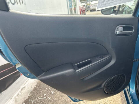 2012 Mazda MAZDA2 Touring