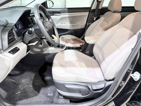 2019 Hyundai Elantra