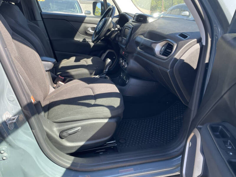 2016 Jeep Renegade Latitude 75th Anniversary