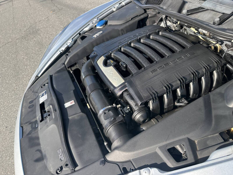 2012 Porsche Cayenne Tiptronic