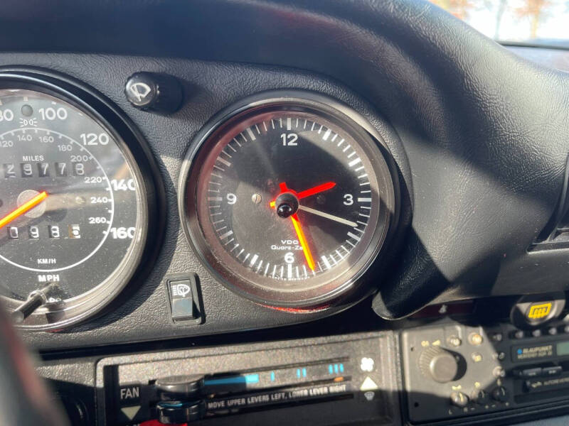 1984 Porsche 911 Carrera