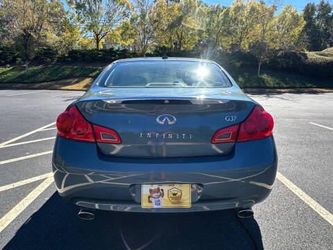 2009 Infiniti G37 Sedan Journey