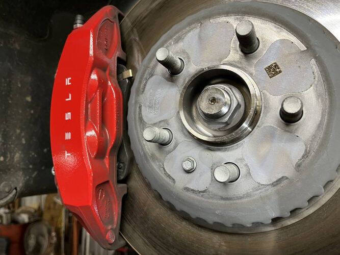 2023 Tesla 3 Performance