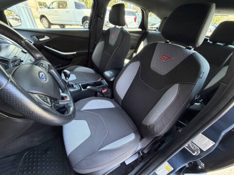 2018 Ford Focus ST