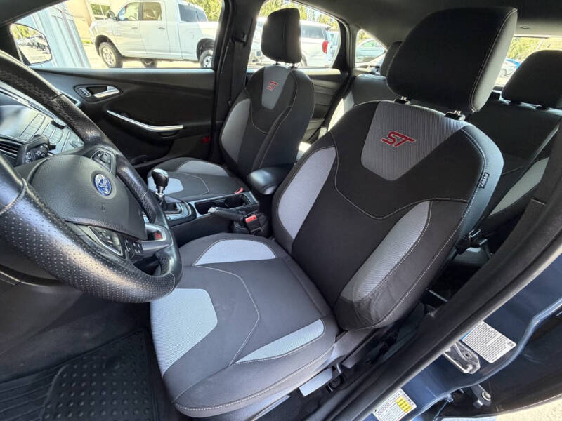 2018 Ford Focus ST