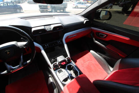 2019 Lamborghini Urus