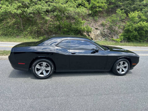 2016 Dodge Challenger SXT