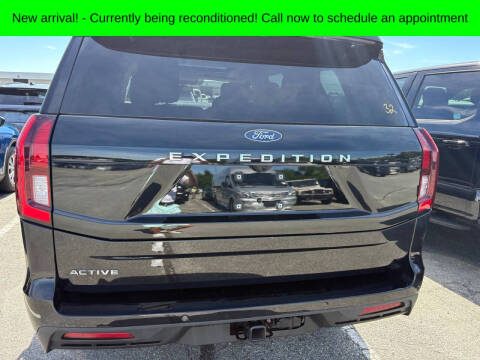 2025 Ford Expedition Active