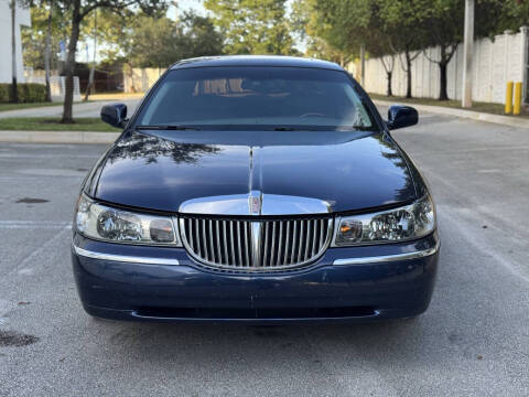 2002 Lincoln Town Car Signature