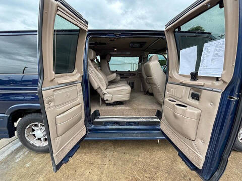 2011 Ford E-Series E-150