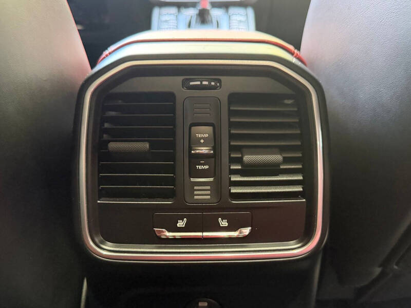 2019 Porsche Macan S