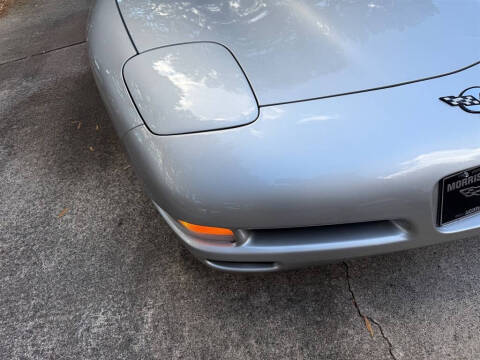 2004 Chevrolet Corvette