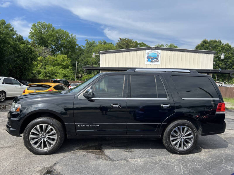 2016 Lincoln Navigator Select