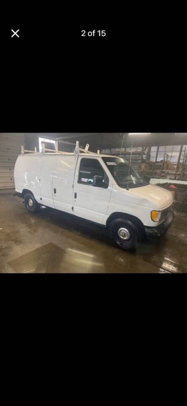 2003 Ford E-Series