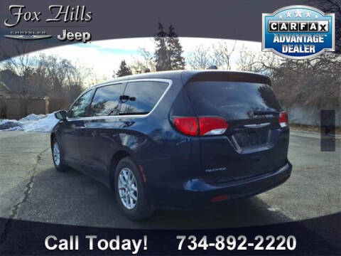 2017 Chrysler Pacifica Touring