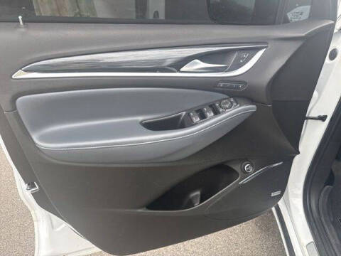 2022 Buick Enclave Premium