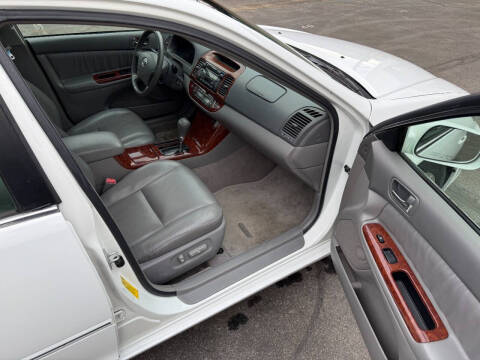 2005 Toyota Camry XLE V6