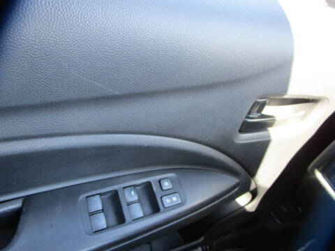 2017 Mitsubishi Mirage ES