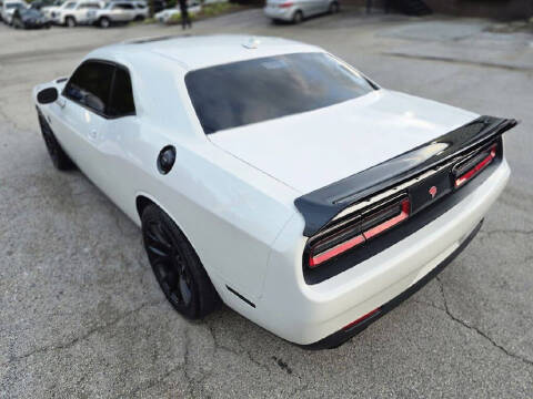 2016 Dodge Challenger SRT Hellcat
