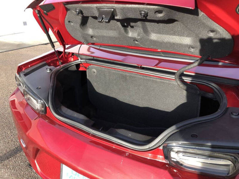 2024 Chevrolet Camaro LT