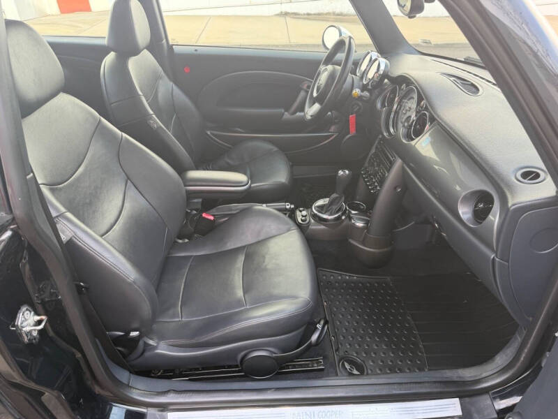 2005 MINI Cooper