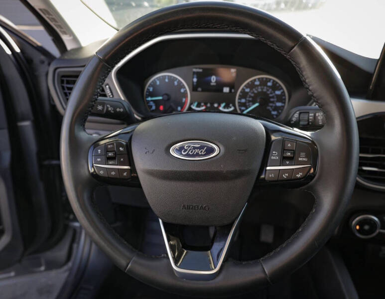 2022 Ford Escape SE