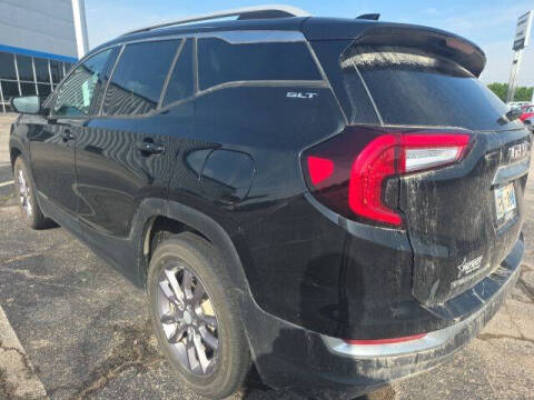 2023 GMC Terrain SLT