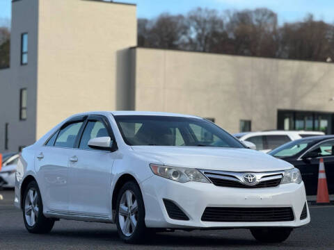 2013 Toyota Camry Hybrid