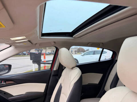 2016 Mazda MAZDA3 s Grand Touring